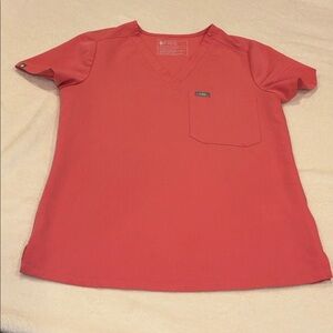 FIGS Catarina Scrub Tops for Women Size XS; Color: Pink